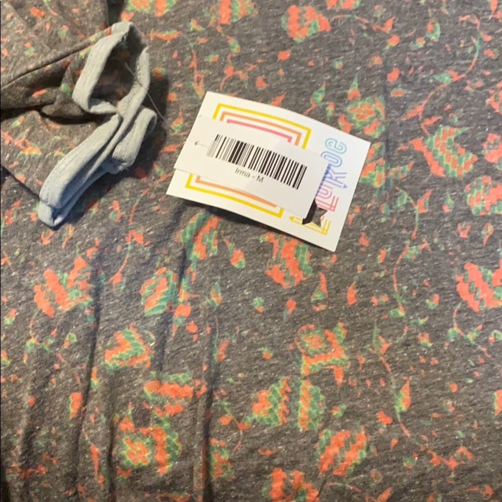 LuLaRoe Irma Tunic